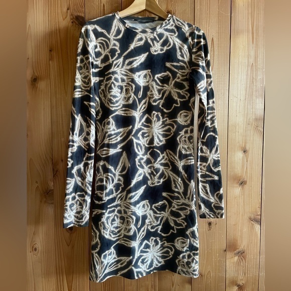 Gary Graham 422 Bodycon Floral Dress